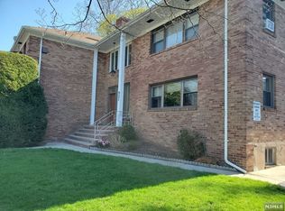 911-921 Teaneck Rd #2A, Teaneck, NJ 07666