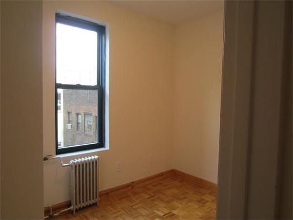 1st image of 83 Macdougal St APT 23