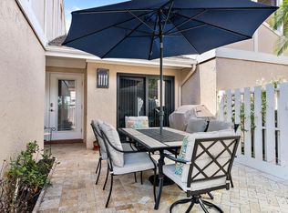 3733 Cape Pointe Cir, Jupiter, FL 33477