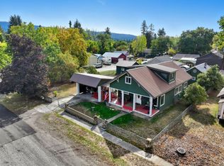 103 Houghton St, Ione, WA 99139