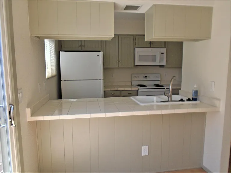 6350 N 78th St #277 — Photo 4