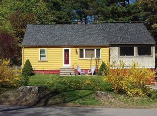 19 Sterling Rd, Kittery, ME 03904