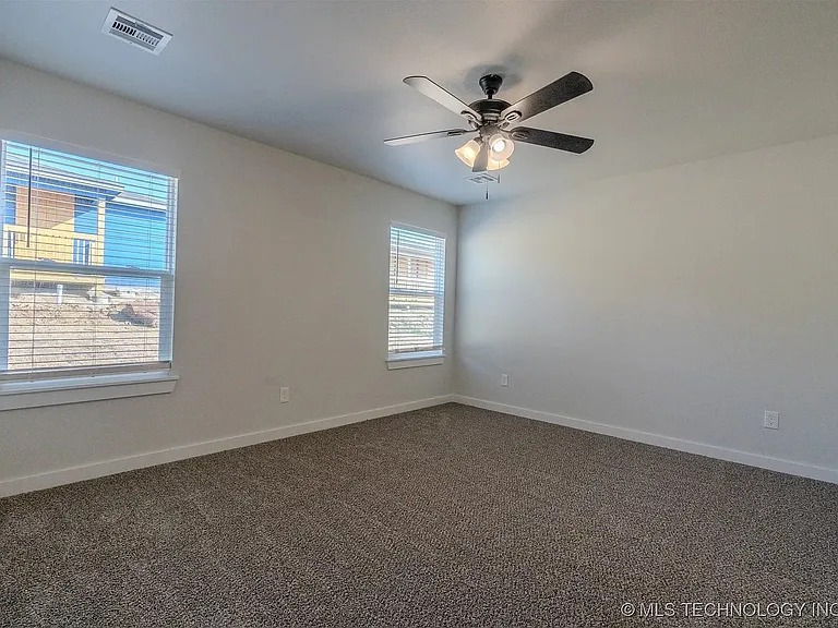 4119 W 57th St #B — Photo 21