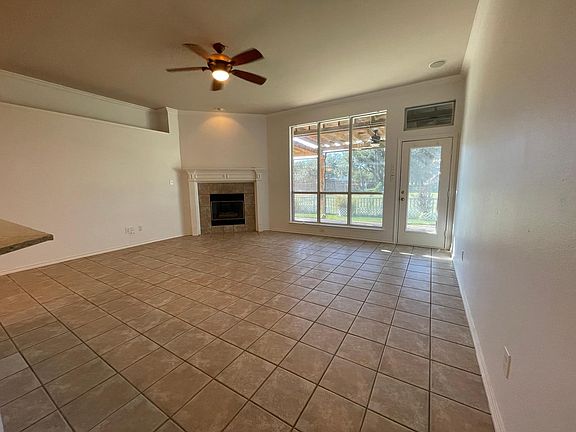 5th image of 5201 Mosscreek Ln