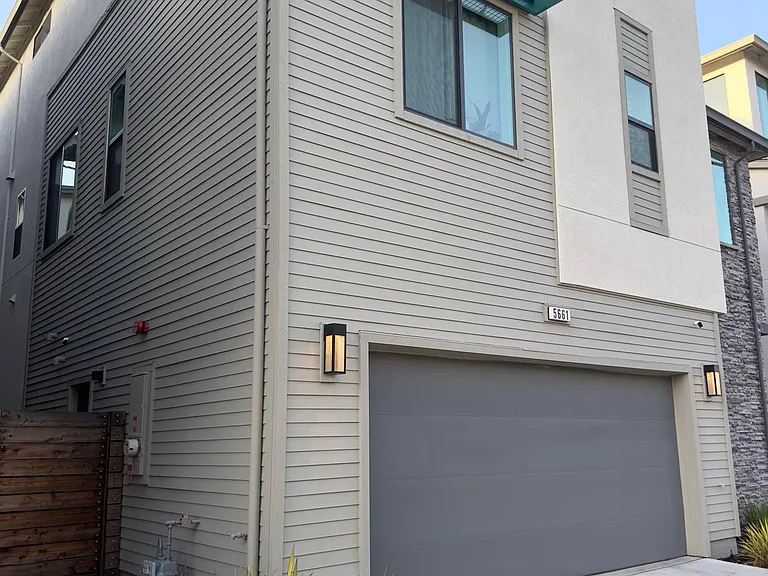 5661 Beale Ave — Photo 2