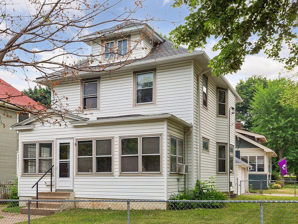 1st image of 674 Manomin Ave