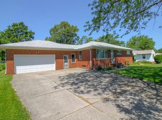 7292 Ward Rd, Parma, OH 44134
