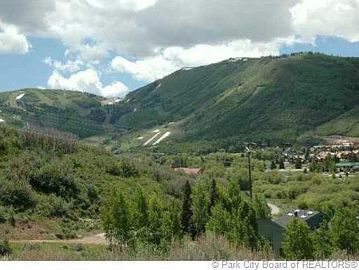 1st image of 925 Saddleview Way #3