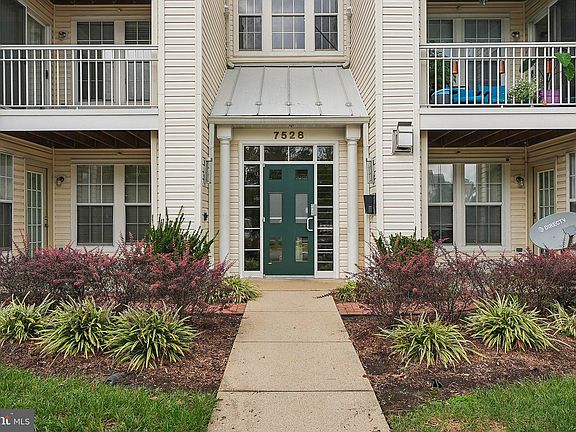 3rd image of 7528 Coxton Ct Unit E