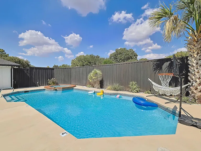 3705 Trilogy Dr — Photo 33