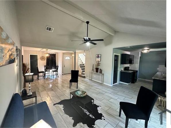 15225 Woodforest Blvd