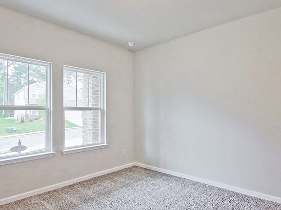4th image of 4258 Dean Grove Way