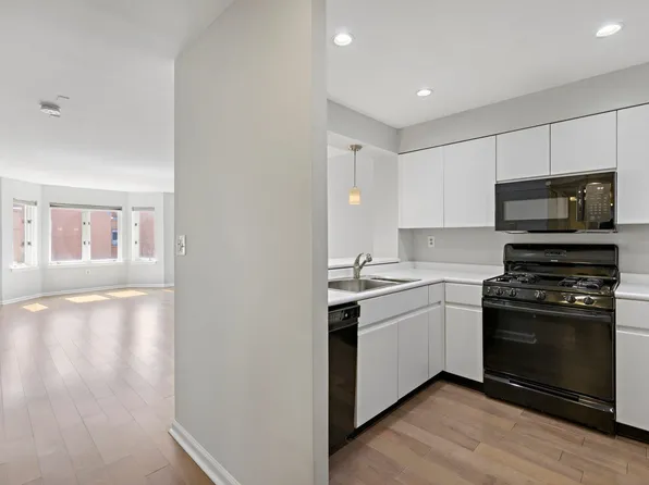 503 Williams Ct, Edgewater, NJ 07020