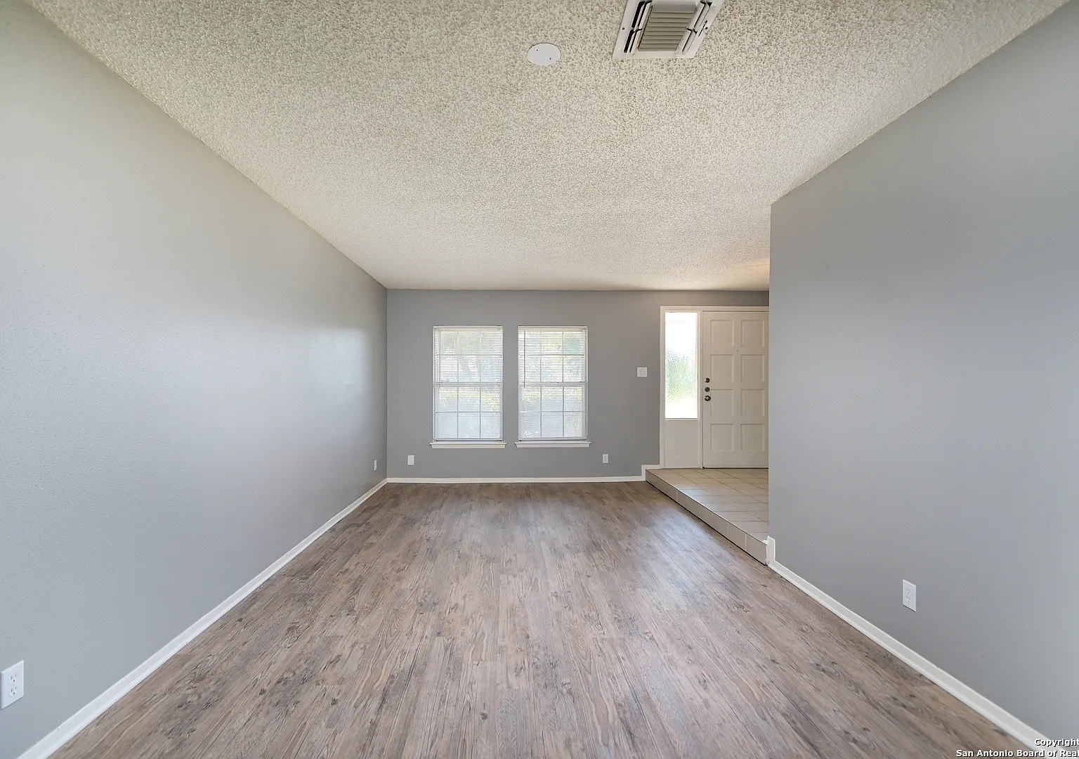 Wildwood One Story Home! — Photo 3