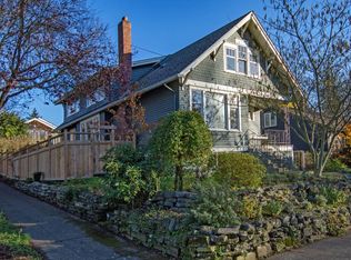 7034 Sycamore Ave NW, Seattle, WA 98117