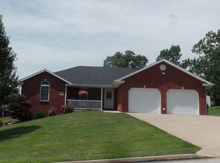 4920 Sunrise Dr, Jefferson City, MO 65101