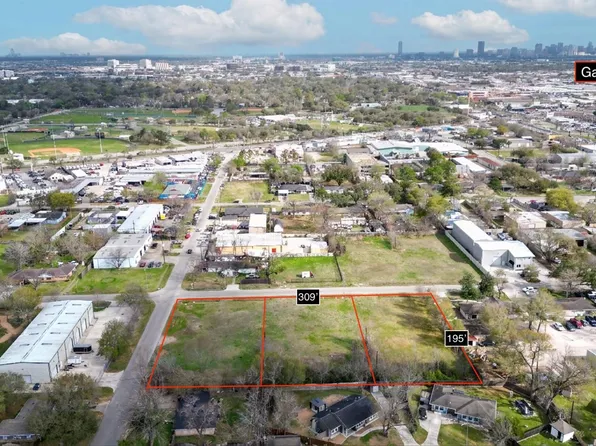 5909 Cypress St, Houston, TX 77074