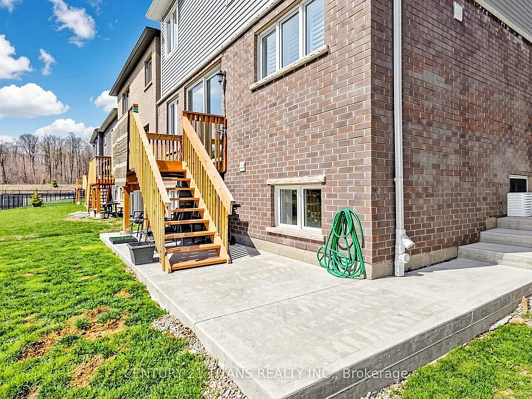 270 Forestwalk St #LOWER — Photo 40