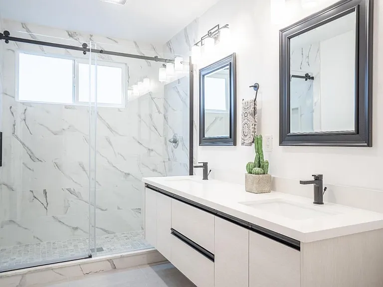 170 El Bonito Way — Photo 8
