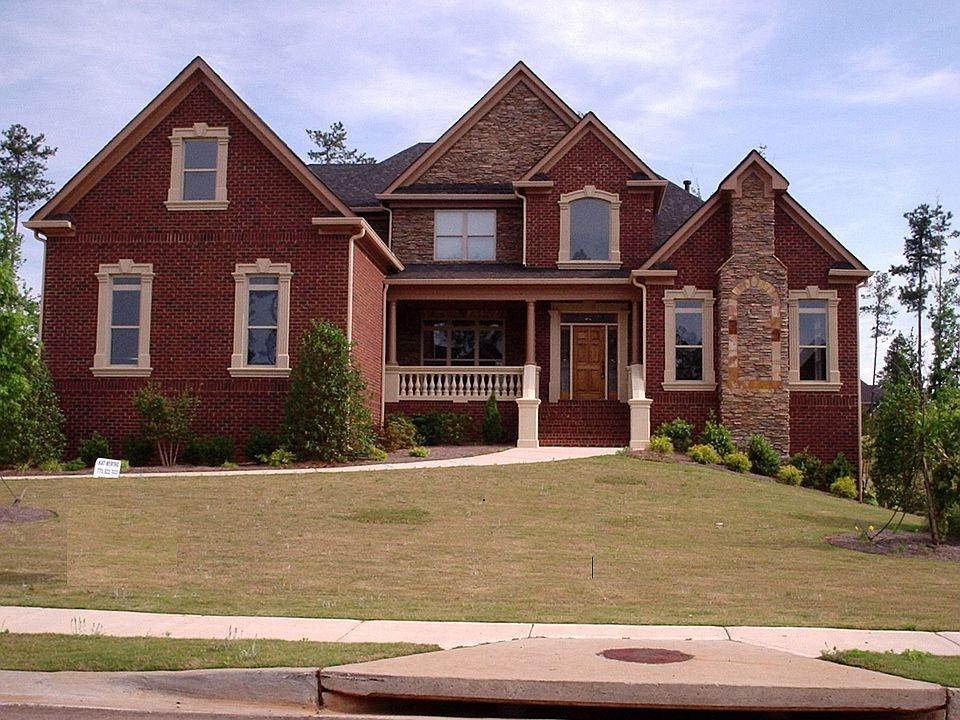 706 Bethpage Dr - Welcome Home