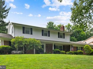 1171 University Dr, Yardley, PA 19067