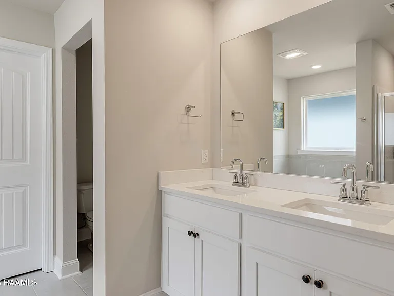 105 Harvest Falls Dr — Photo 15