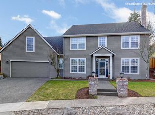 16550 NW Pebble Beach Way, Beaverton, OR