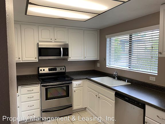 3rd image of 4107 Tiberon Dr