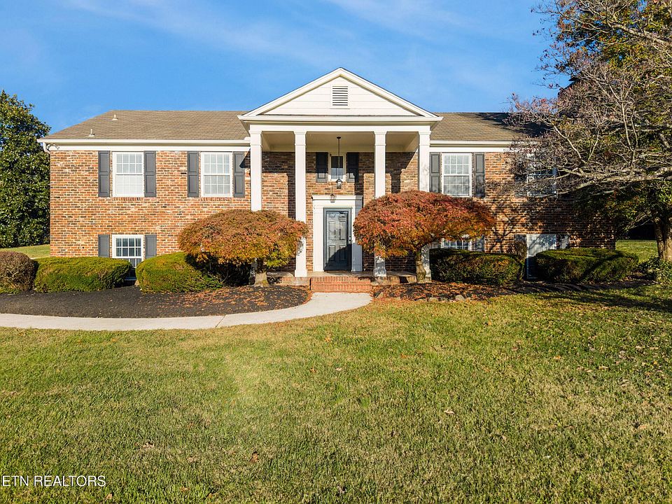 1st image of 204 Whittington Dr