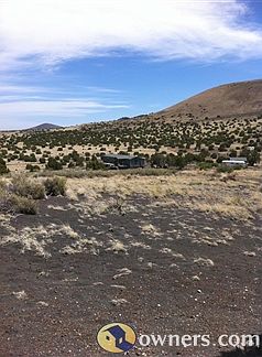 Lots of room, neighbors are distant