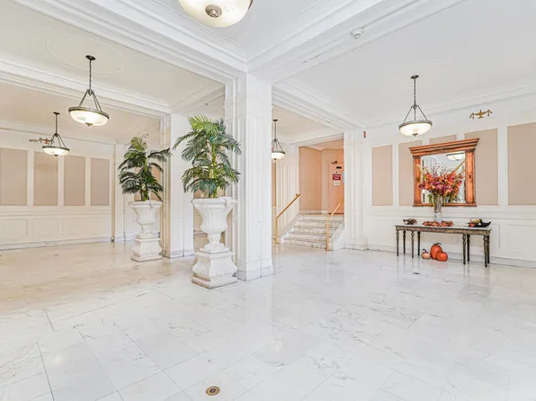 2600 Kennedy Boulevard image 4 of 27