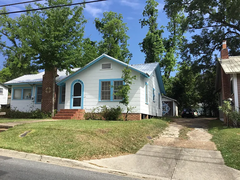 846 W Brevard St — Photo 1