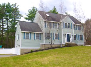 1 Pinecone Ln, Andover, MA 01810