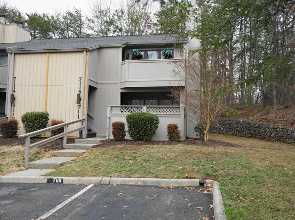 7116 Pine Ct, Roanoke, VA 24018