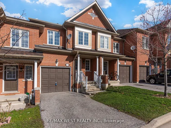 7360 Zinnia Pl #77, Mississauga, ON L5W 2A1