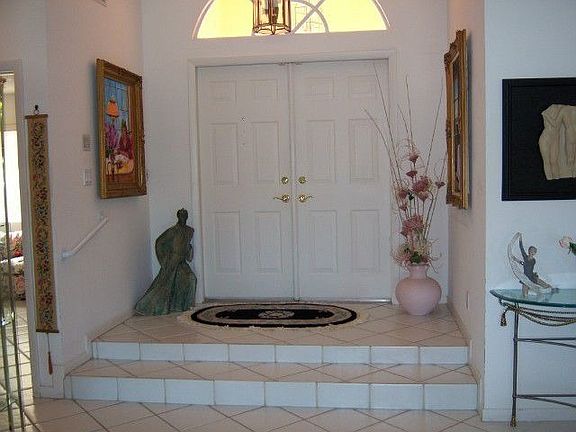Tiled Entryway