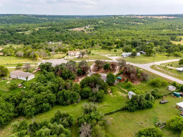 Rock Salt Dr, Springtown, TX 76082