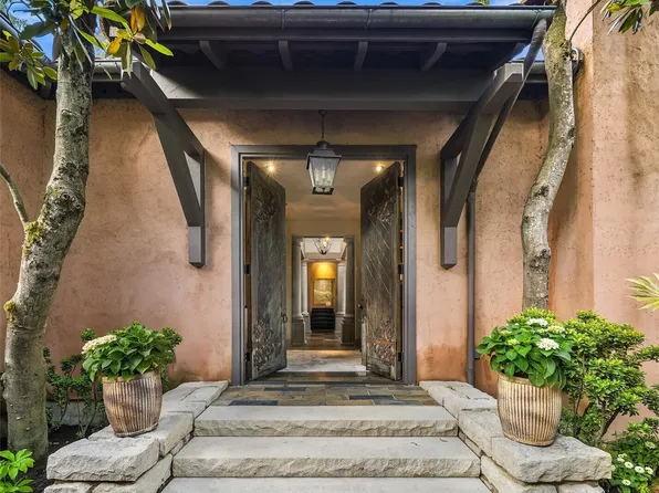 303 Lake Washington Boulevard, Seattle, WA 98122