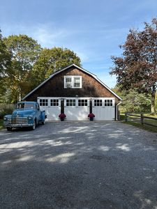 92 Ponquogue Ave, Hampton Bays, NY, 11946