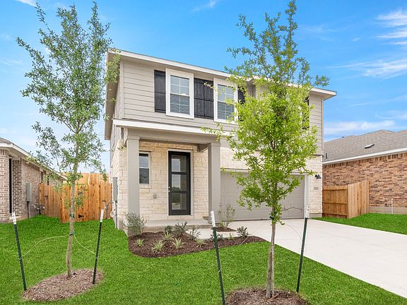 2nd image of 1329 Blue Oak Blvd