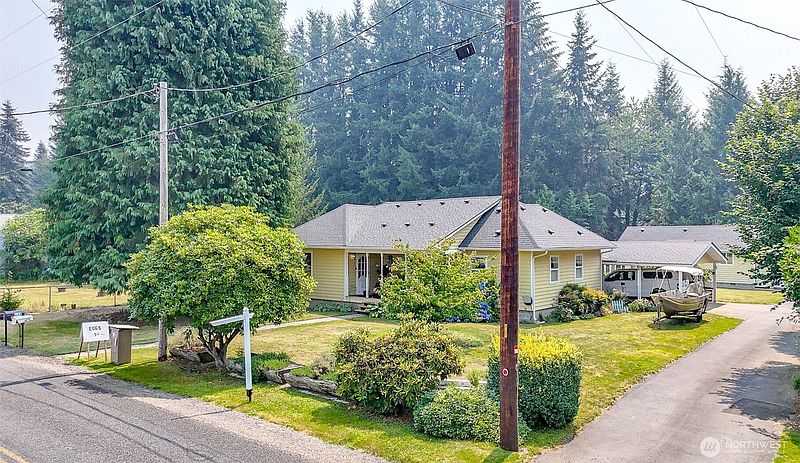 2nd image of 137 Damron Road