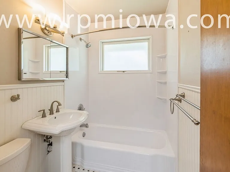 4127 Shawnee Ave — Photo 10