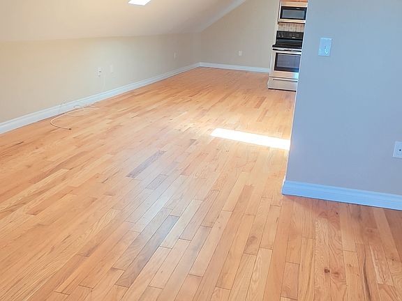 2nd image of 148 5th St