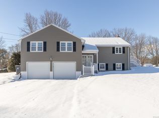 22 Sapphire St, Enfield, CT 06082