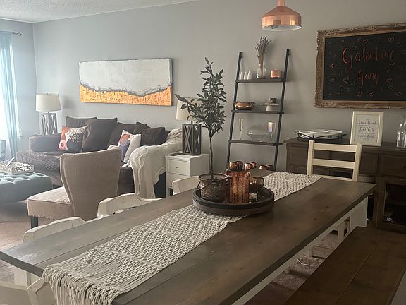 Dining/ living