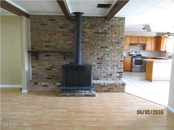 2nd image of 201 Leisure Ln