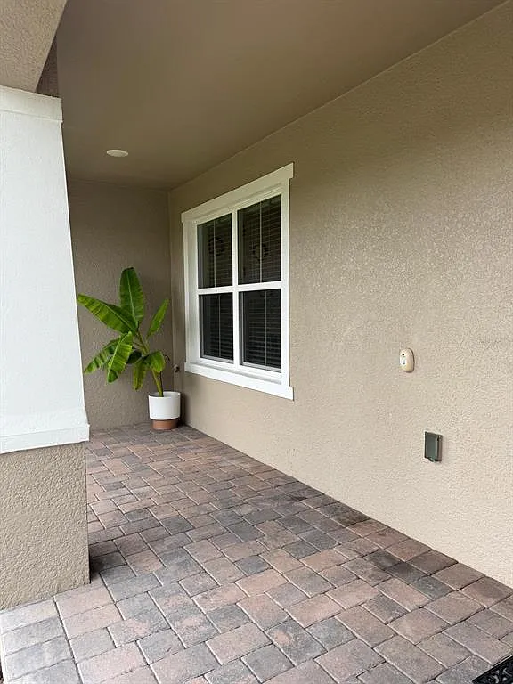 2 bed, 2.5 bath, 1195 sqft, $2,300 — Photo 2