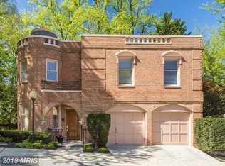 4600 Foxhall Cres NW, Washington, DC 20007