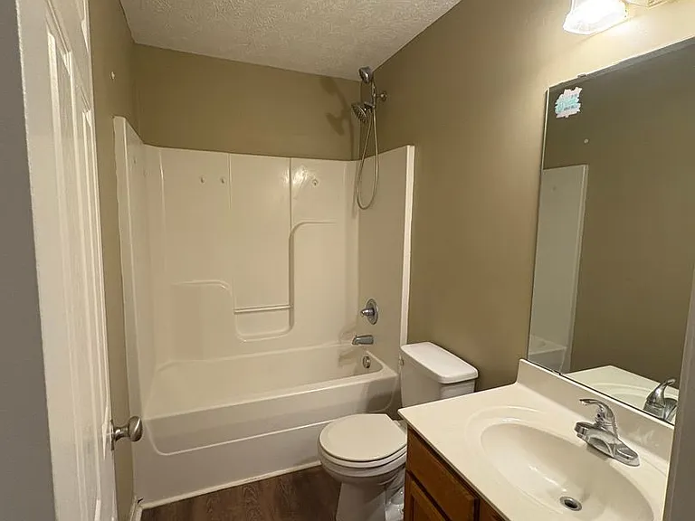 541 McFadin Station St — Photo 9