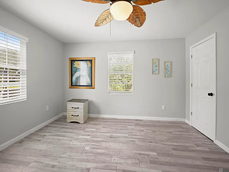 32027 Pats Ln — Photo 8